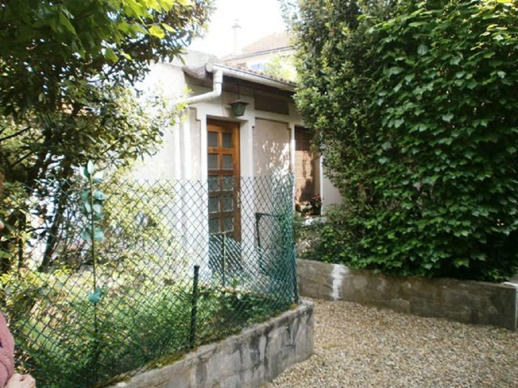 Nue-propriété NEUILLY-PLAISANCE - 93360 bouquet 154€ - ref 1503