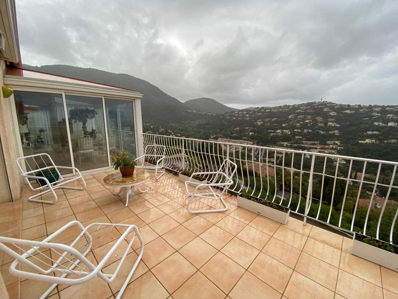 Nue-propriété CAVALAIRE-SUR-MER - 83240 bouquet 425€ - ref 1936