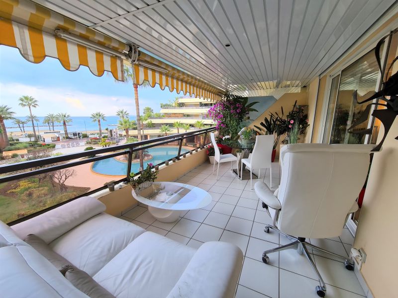 Nue-propriété SAINT-LAURENT-DU-VAR - 06700 bouquet 580€ - ref 1980b