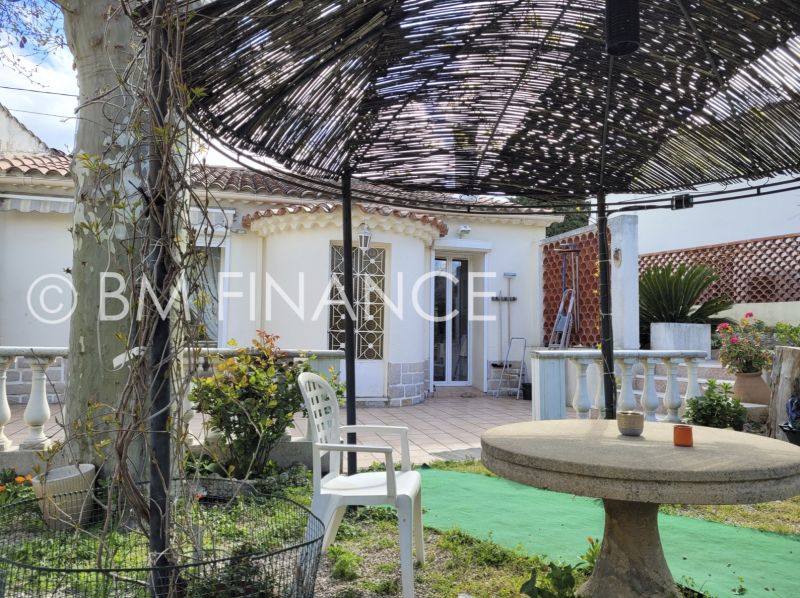 Nue-propriété MARSEILLE - 13012 bouquet 238€ - ref 2189