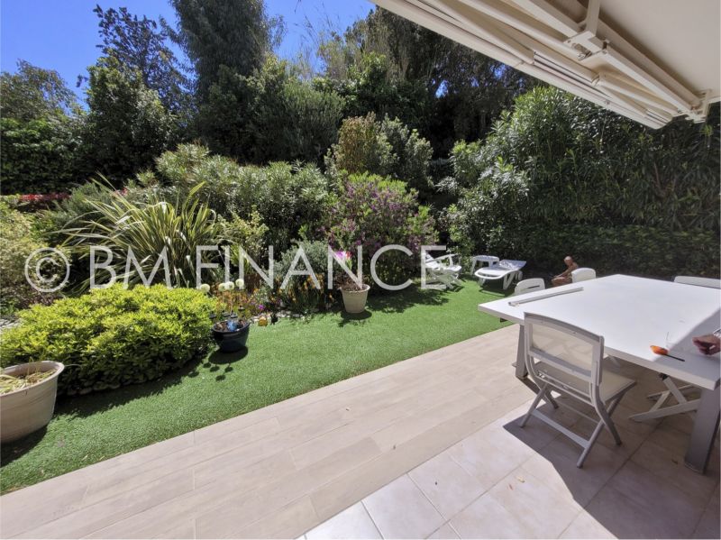 Viager occupé CAVALAIRE-SUR-MER - 83240 bouquet 57€ - ref 2198