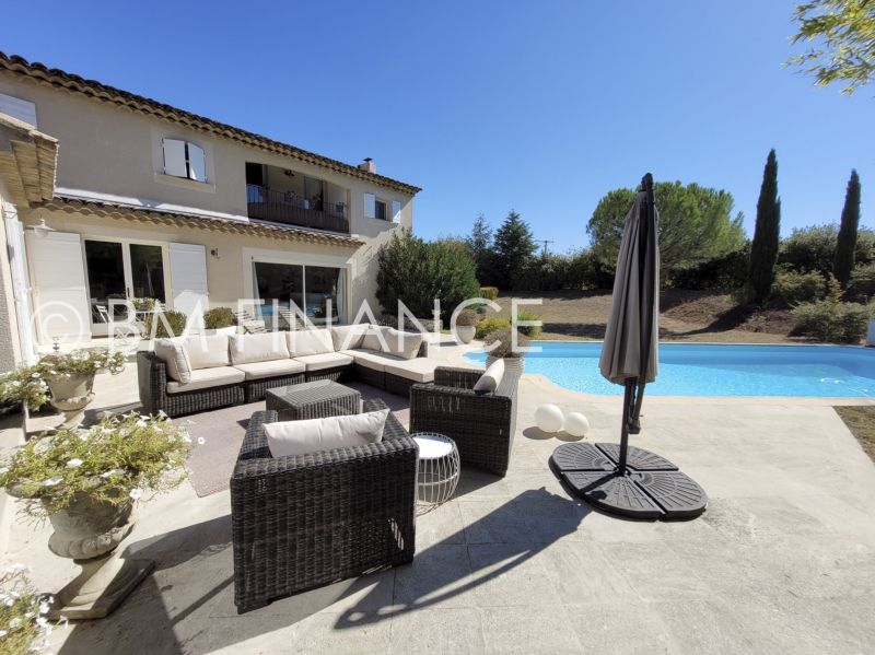 Nue-propriété OYRIERES - 70600 bouquet 600€ - ref 2270