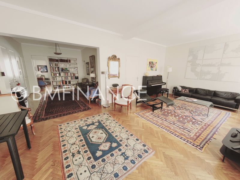 Viager occupé MARSEILLE - 13008 bouquet 168€ - ref 2482