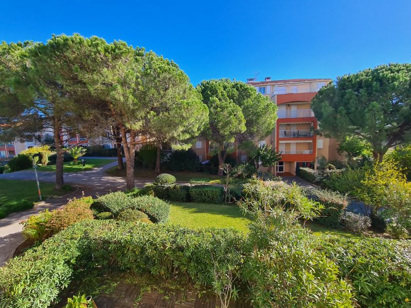 Viager occupé FREJUS - 83600 bouquet 40€ - ref 2528